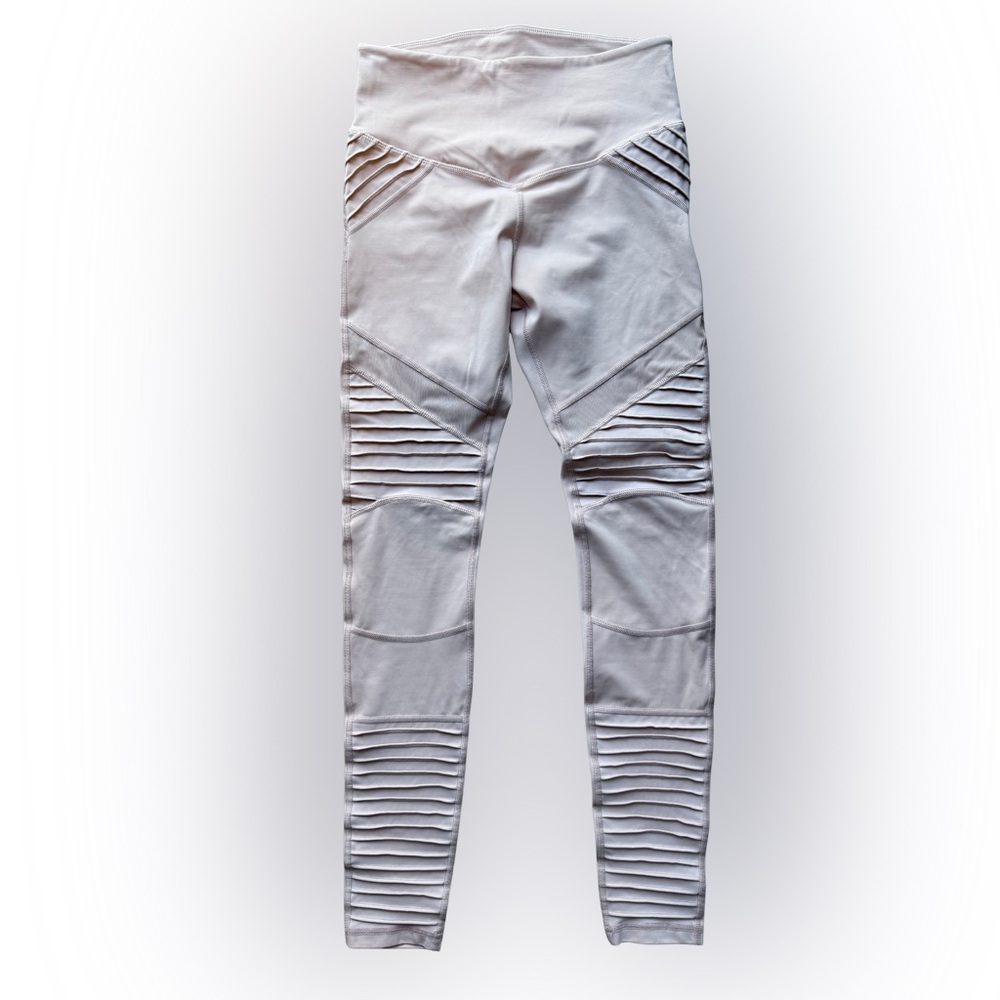 L'URV Nude Leggings with Ribbed Design sz S GUC